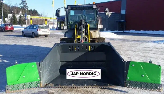 Kramer sopii jareisiinkin toihin